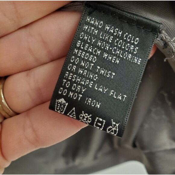 Women's August Silk Silver Sequins Blouse | Size Small - Picture 7 of 7